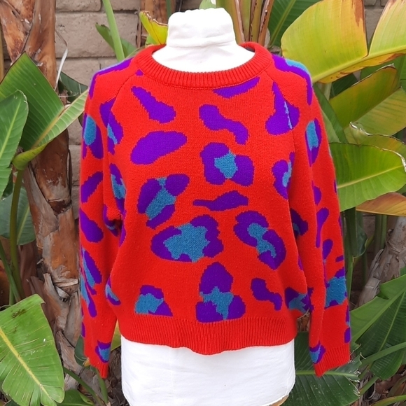 Blank NYC cheetah print sweater small - Picture 3 of 10